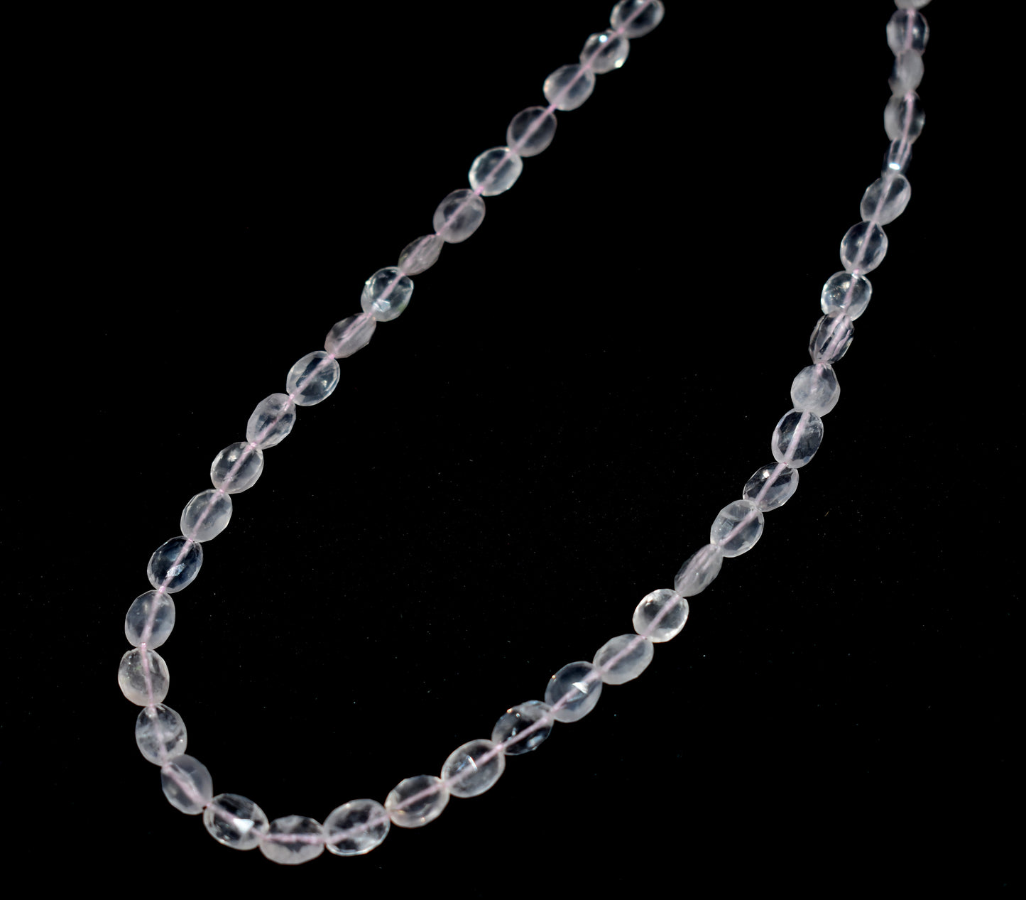 A 13.5-inch strand of natural Rose Quartz oval faceted beads, ideal for creating calming and elegant jewelry pieces with a soft pink hue.
#RoseQuartz #OvalBeads #FacetedBeads #GemstoneJewelry #JewelryMaking #NaturalGemstones #BeadedJewelry #CustomJewelry #ElegantDesigns #LuxuryJewelry