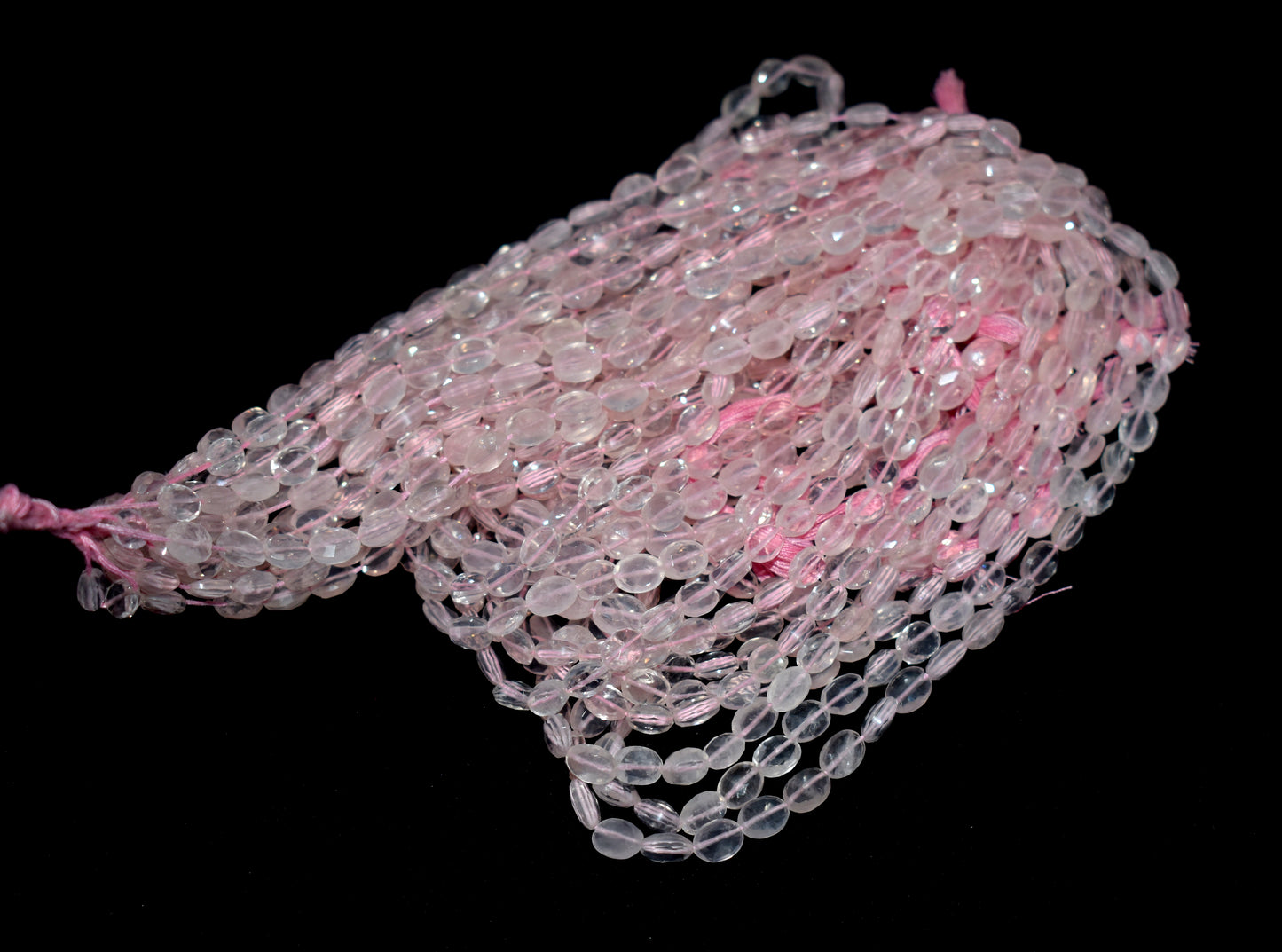 A 13.5-inch strand of natural Rose Quartz oval faceted beads, ideal for creating calming and elegant jewelry pieces with a soft pink hue.
#RoseQuartz #OvalBeads #FacetedBeads #GemstoneJewelry #JewelryMaking #NaturalGemstones #BeadedJewelry #CustomJewelry #ElegantDesigns #LuxuryJewelry