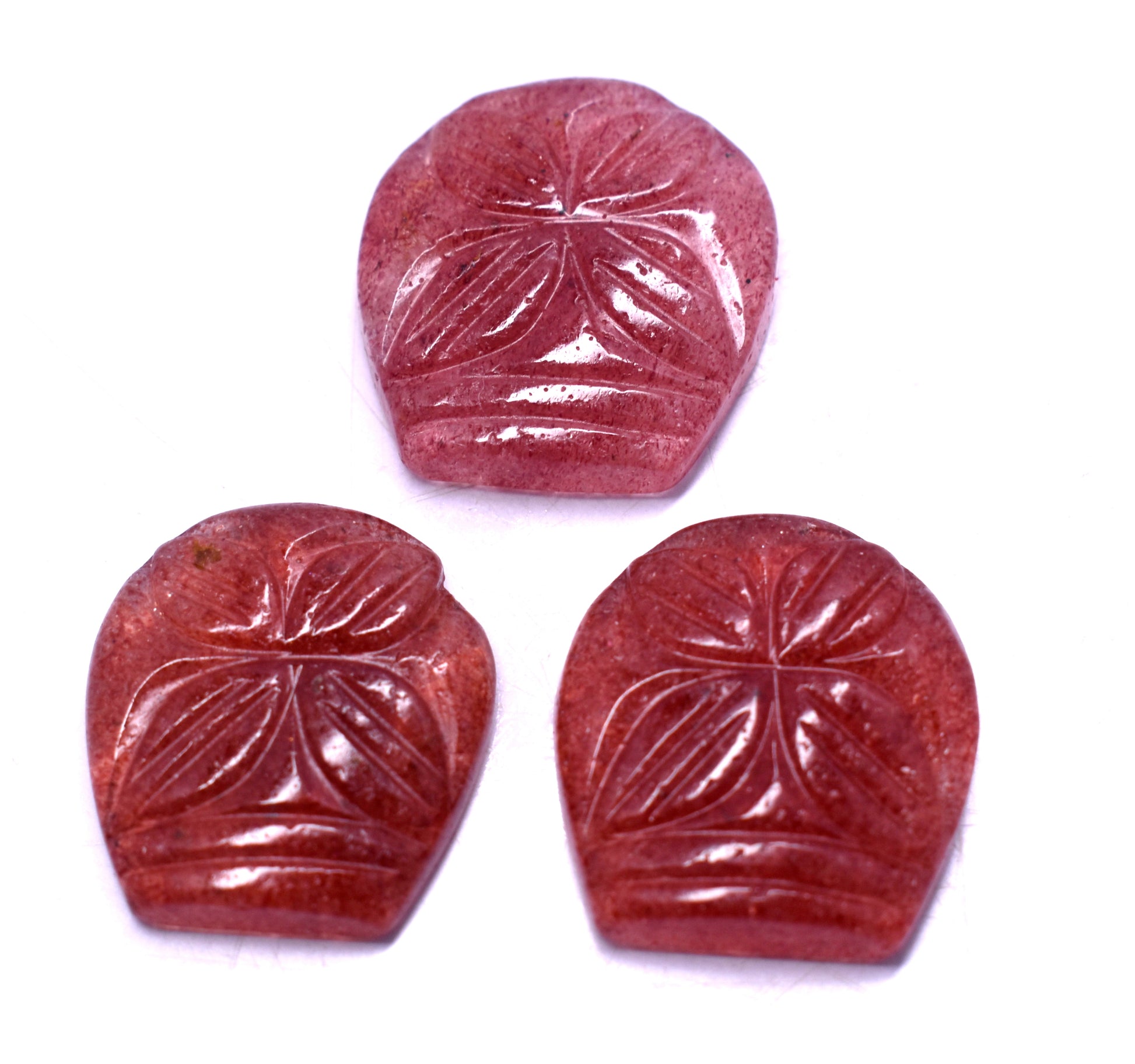 A 75.00-carat natural Red Aventurine gemstone carving, ideal for creating stunning, custom jewelry pieces.
#RedAventurine #GemstoneCarving #HandmadeJewelry #JewelryMaking #NaturalGemstones #CustomJewelry #LuxuryJewelry #Craftsmanship #UniqueDesigns #StatementJewelry