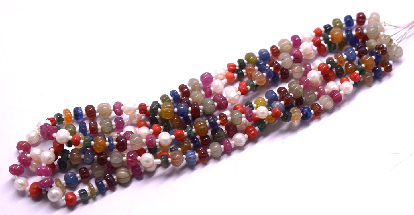 A single line of exquisite Navratan melon-shaped curved beads, weighing 115.75 carats.
#NavratanBeads #MelonBeads #GemstoneJewelry #LuxuryJewelry #ElegantStyle #StatementJewelry #NaturalGemstones #UniqueDesign #ChicJewelry