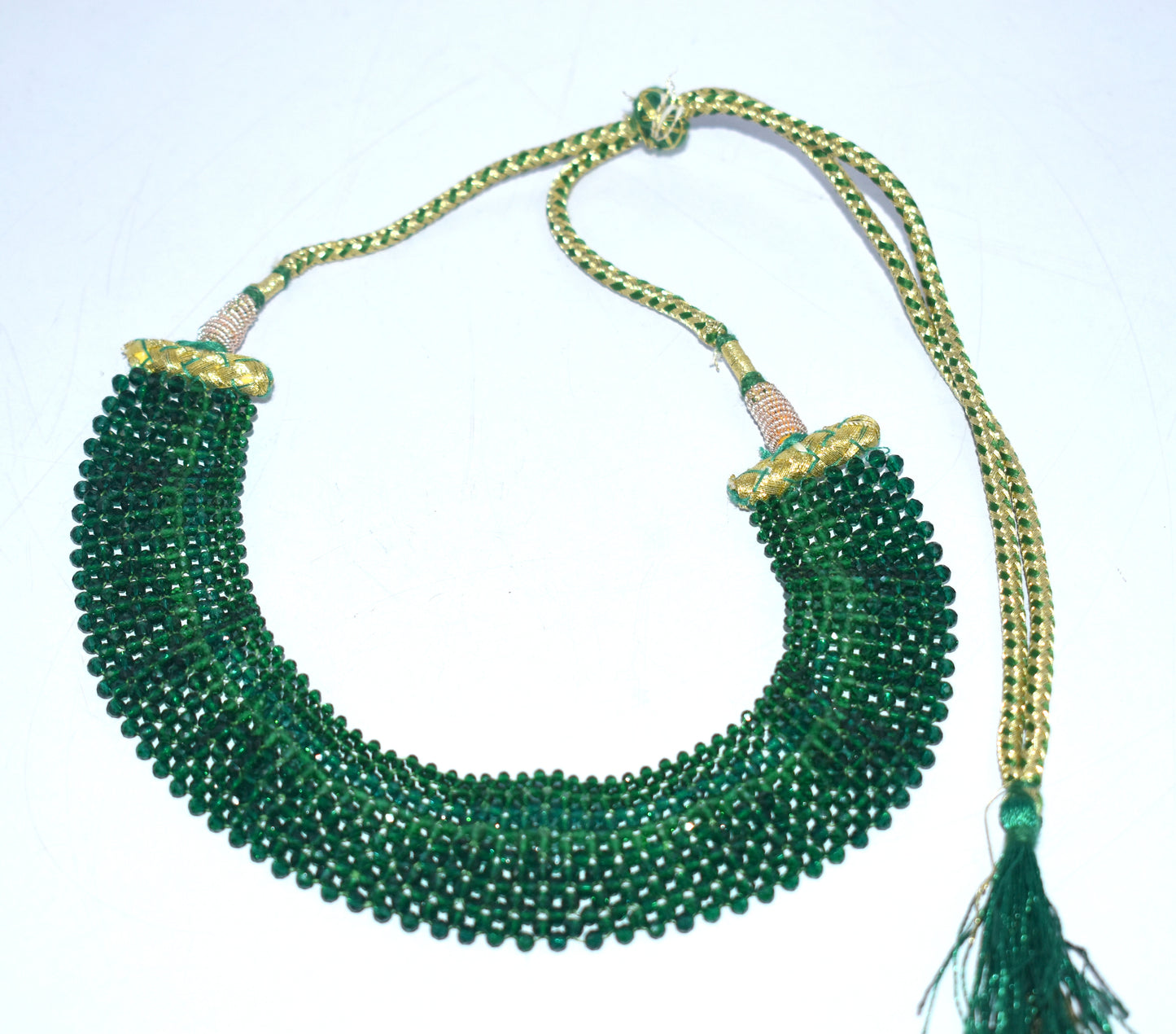 Beautiful Green Hydro Glass Necklace #GreenHydroGlass #HydroGlassJewelry #ElegantNecklace #UniqueDesign #SophisticatedJewelry #LuxuryNecklace #JewelryLovers