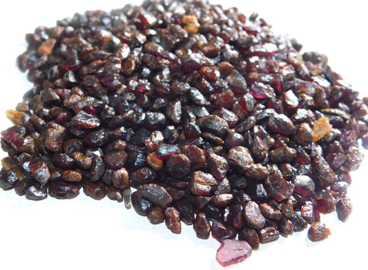 Natural Garnet Chips – Raw Crystal Stones