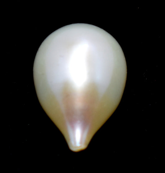 Pearl - Fresh Water Cultured Pearl - 7.15 Carat