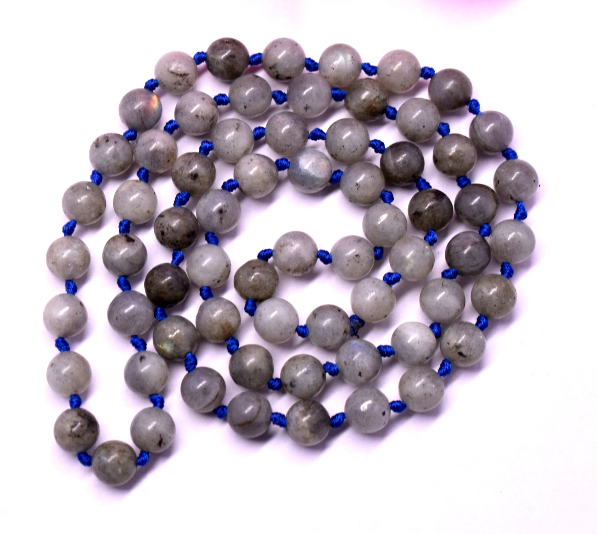 Labradorite Bead Knotted Mala – Enhances Intuition, Protection, and Spiritual Growth #Labradorite #Intuition #SpiritualGrowth #Protection #CrystalHealing