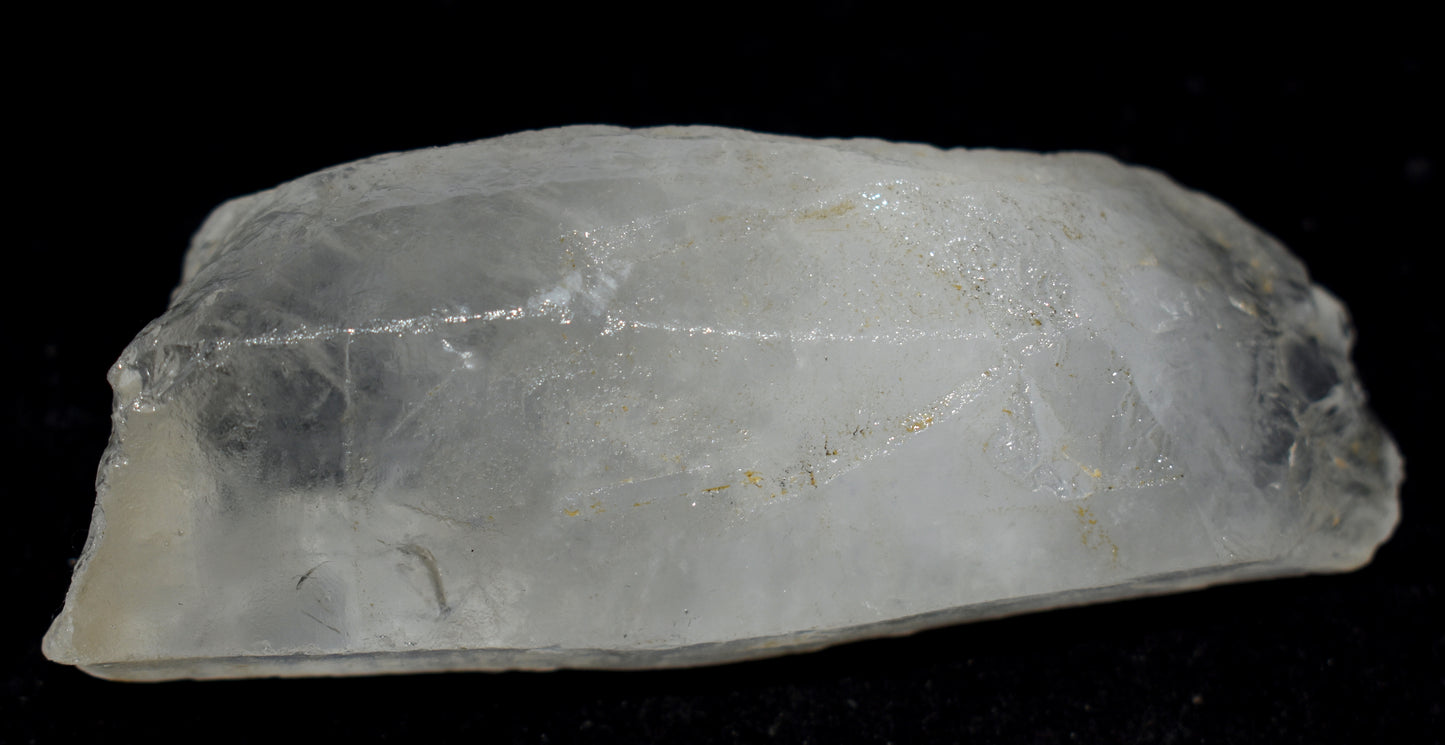 Raw Quartz Crystal Points that amplify healing energy and support spiritual growth. #Quartz #HealingEnergy #SpiritualGrowth #Crystal #Energy