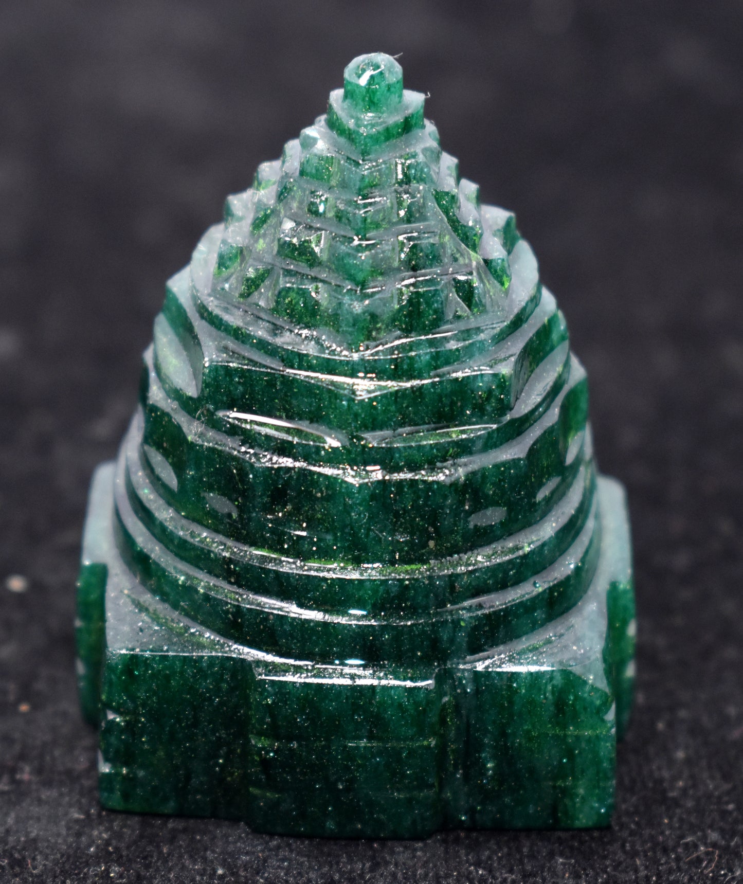 Shri Yantra in Natural Green Aventurine Stone – Meru Yantra for Prosperity, Abundance, and Spiritual Growth. Perfect Puja Item and Lucky Charm #ShriYantra #GreenAventurine #MeruYantra #PujaItems #SpiritualTools