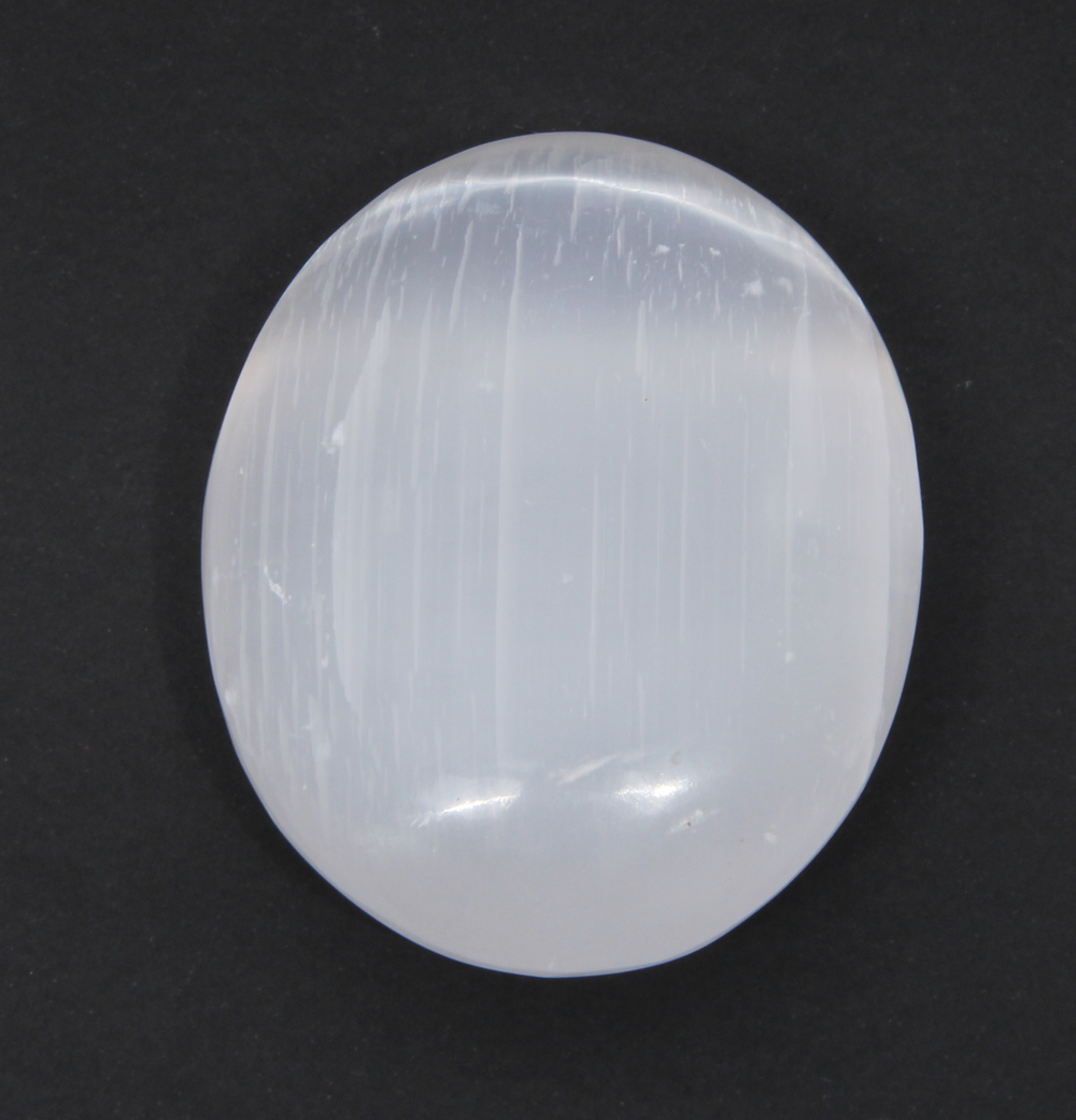 Natural Selenite Crystal Gemstone Stones for Reiki Crystal Healing Aura Cleaning Chakras Balancing Vastu Meditation