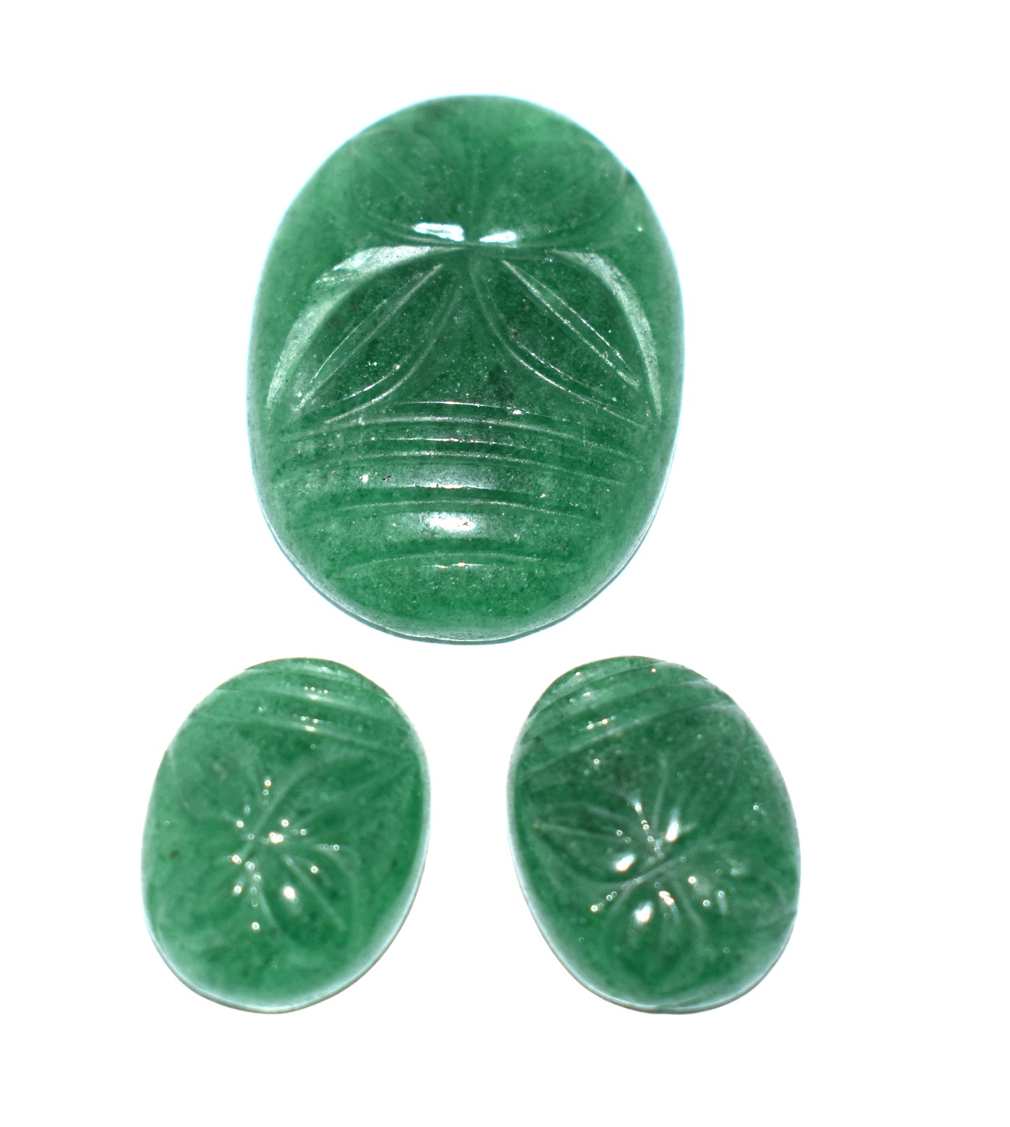 A 74.70-carat natural Green Aventurine gemstone carving, ideal for creating unique, handcrafted jewelry pieces.
#GreenAventurine #GemstoneCarving #HandmadeJewelry #JewelryMaking #NaturalGemstones #CustomJewelry #Craftsmanship #LuxuryJewelry #UniqueDesigns #StatementJewelry






