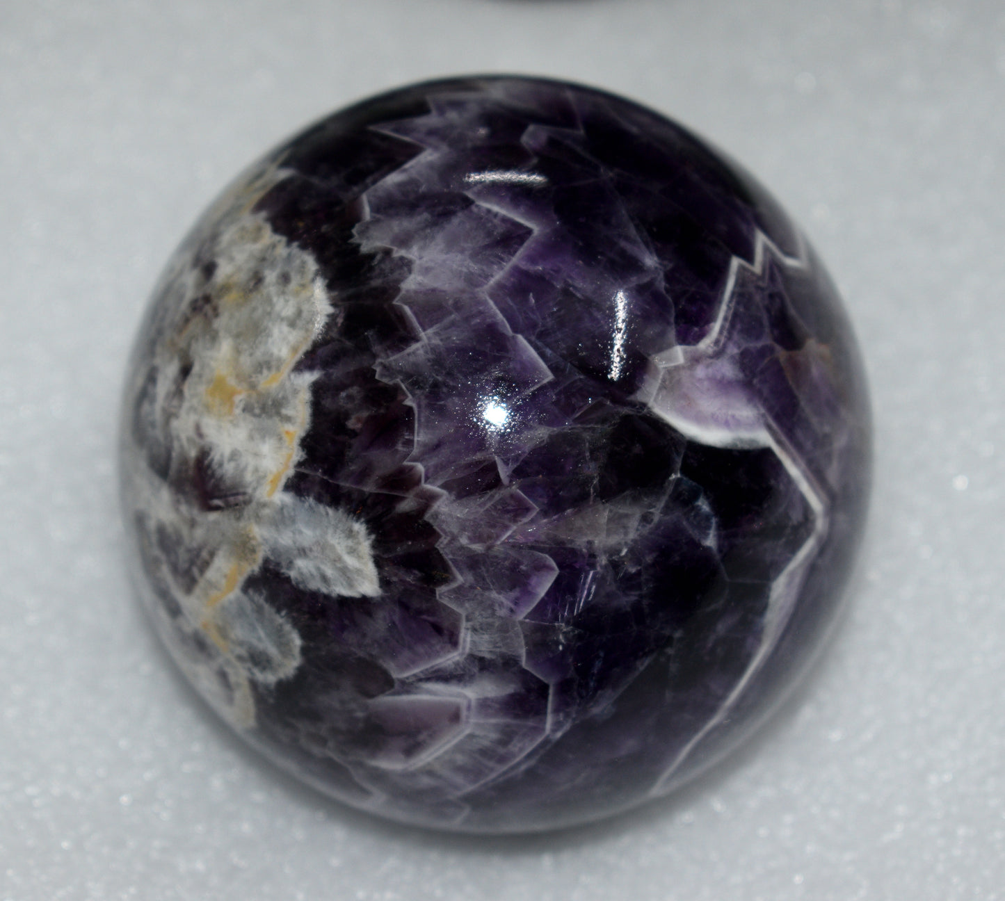 Beautiful Amethyst Round Ball – Gemstone Crystal Sphere Ball - {Weight- 946.00 Gram}