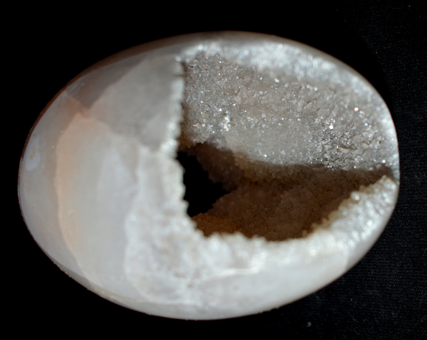 Agate Geode Crystal Druzy, {Weight - 380.00 Gram}