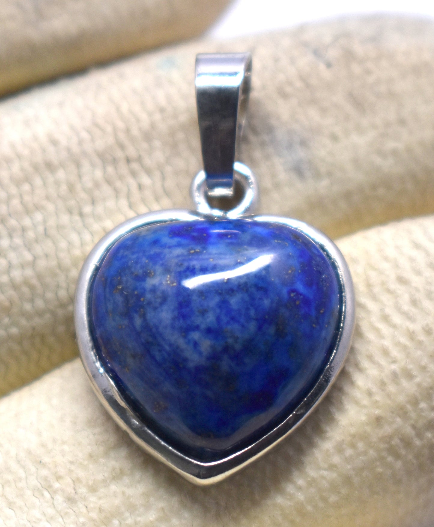 Natural Lapis Lazuli Locket, {Weight - 3.90 Gram}