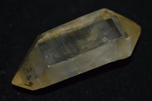  Double Terminated Crystal Point – Ideal for Deep Spiritual Healing and Energy Balance #DoubleTerminatedCrystal #SpiritualHealing #EnergyBalance #CrystalHealing #NaturalGemstone