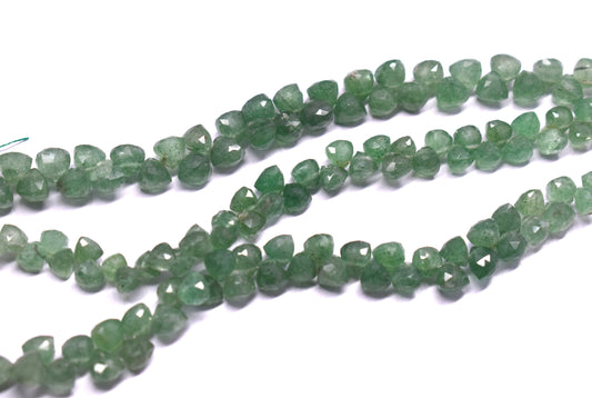 A 12-inch strand of natural Green Aventurine triangle faceted beads, perfect for creating unique and vibrant jewelry designs with a subtle yet refreshing green hue.
#GreenAventurine #TriangleBeads #FacetedBeads #GemstoneJewelry #JewelryMaking #BeadedJewelry #NaturalGemstones #CustomJewelry #UniqueDesigns #VibrantJewelry






