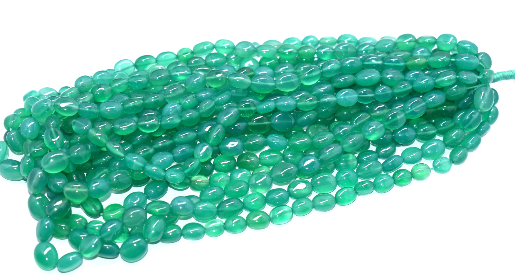Enhance your jewelry creations with this 16-inch strand of natural Green Onyx oval beads, offering a rich, deep green color perfect for elegant designs and statement pieces.
#GreenOnyx #OvalBeads #GemstoneJewelry #BeadedJewelry #JewelryMaking #NaturalGemstones #CustomJewelry #ElegantDesigns #VibrantGreen #LuxuryJewelry






