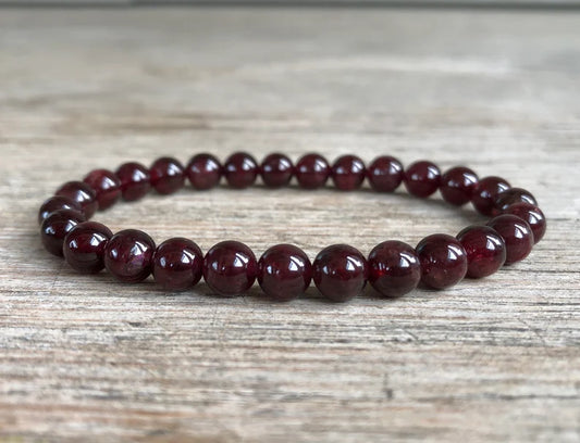  Garnet Bead Bracelet – Boosts Passion, Vitality, and Emotional Balance #Garnet #Passion #Vitality #EmotionalBalance #CrystalBracelet