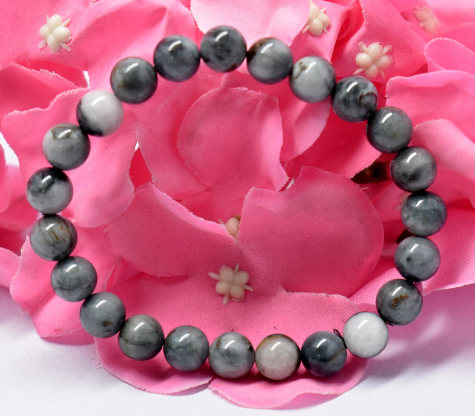 Gray Cat's Eye Bead Bracelet – Enhances Intuition, Focus, and Strength #GrayCatsEye #Intuition #Focus #Strength #CrystalBracelet