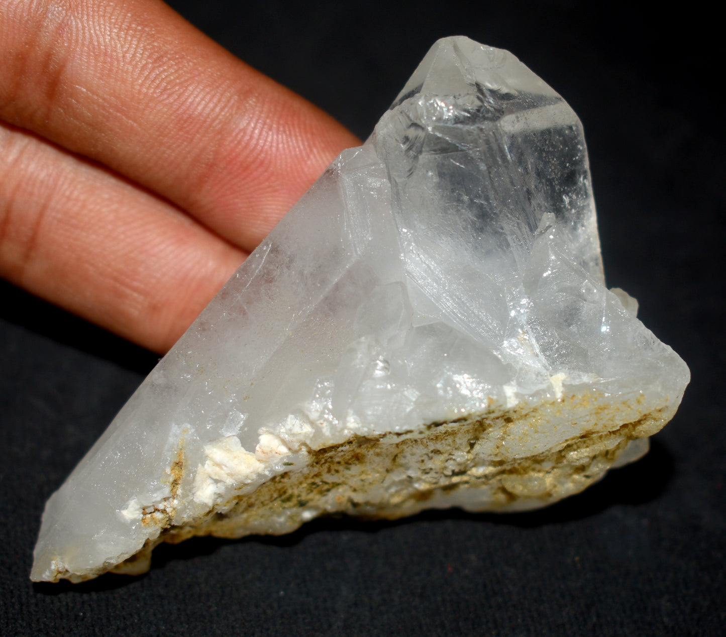 Very Rare And Beautiful Tantric Twin Window Crystal – Soul Mate Crystal - Enhances Energy Flow and Spiritual Healing- {Weight- 67.70 Gram}