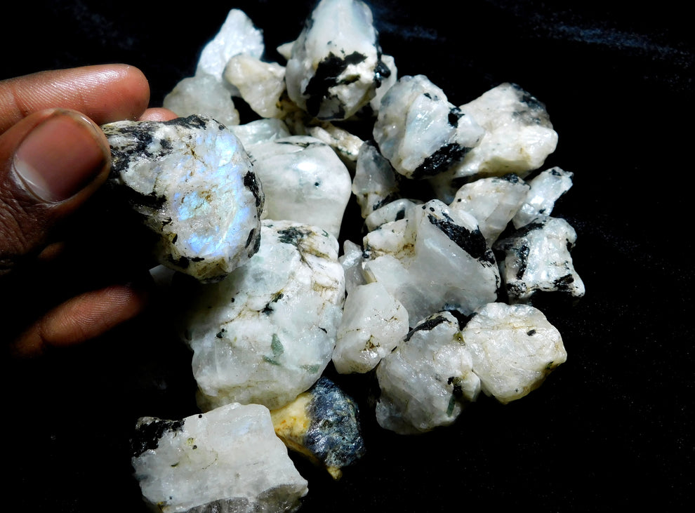 Natural Rainbow Moonstone Rough – Crystal Empire Siri