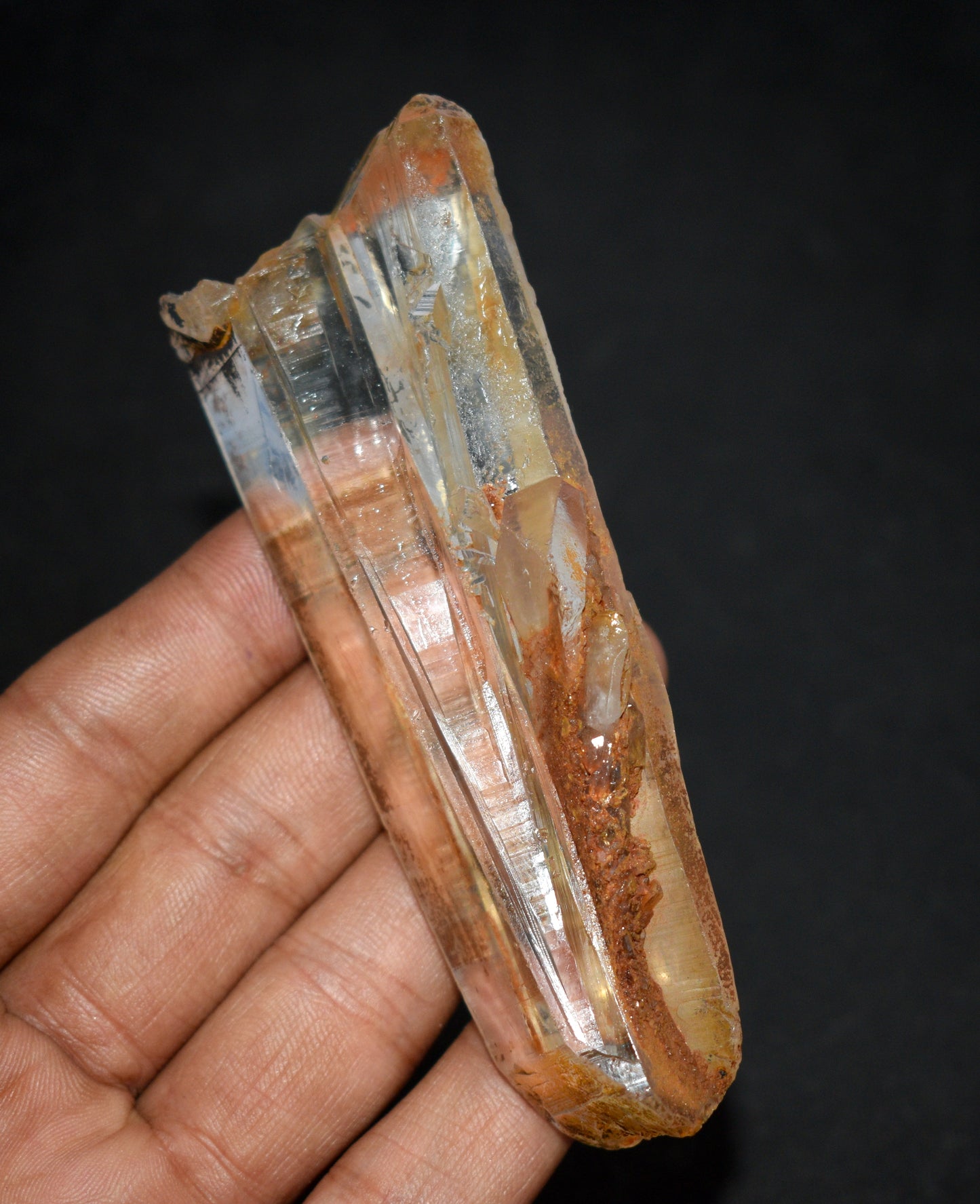 Tantric Twin Crystal – Soul Mate Crystal - Enhances Energy Flow and Spiritual Healing- {Weight- 126.60 Gram}
