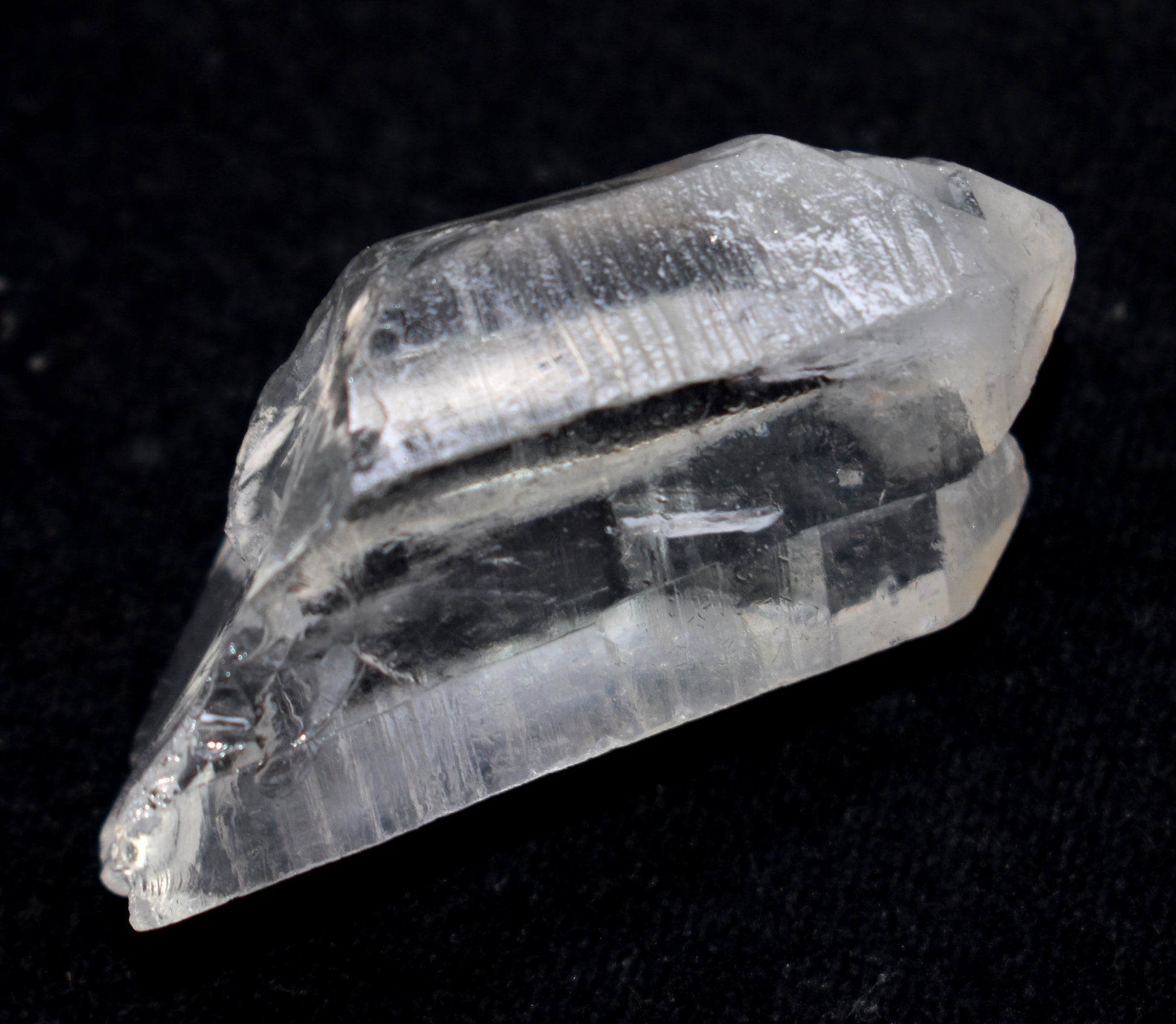Tantric Twin Crystal Quartz Point supports deep healing and helps in balancing energy for overall well-being. #TantricTwin #DeepHealing #EnergyBalancing #CrystalHealing #SpiritualWellness
