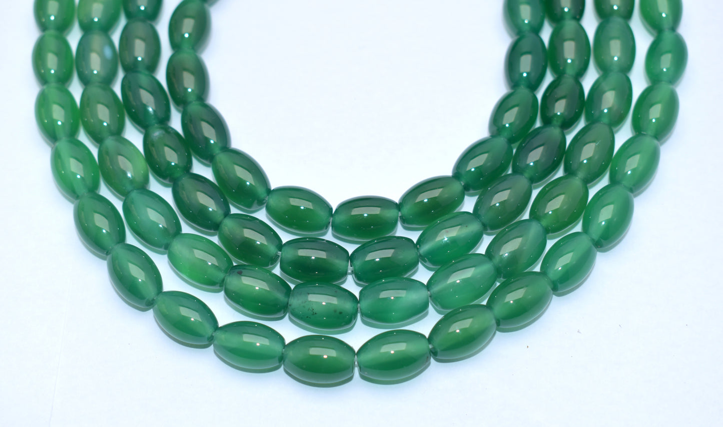 This beautiful strand features natural green onyx beads (8x12mm), perfect for adding elegance to your jewelry creations. #GreenOnyx #OnyxBeads #GemstoneJewelry #HealingCrystals #CrystalB eads #JewelryMaking #FashionJewelry

