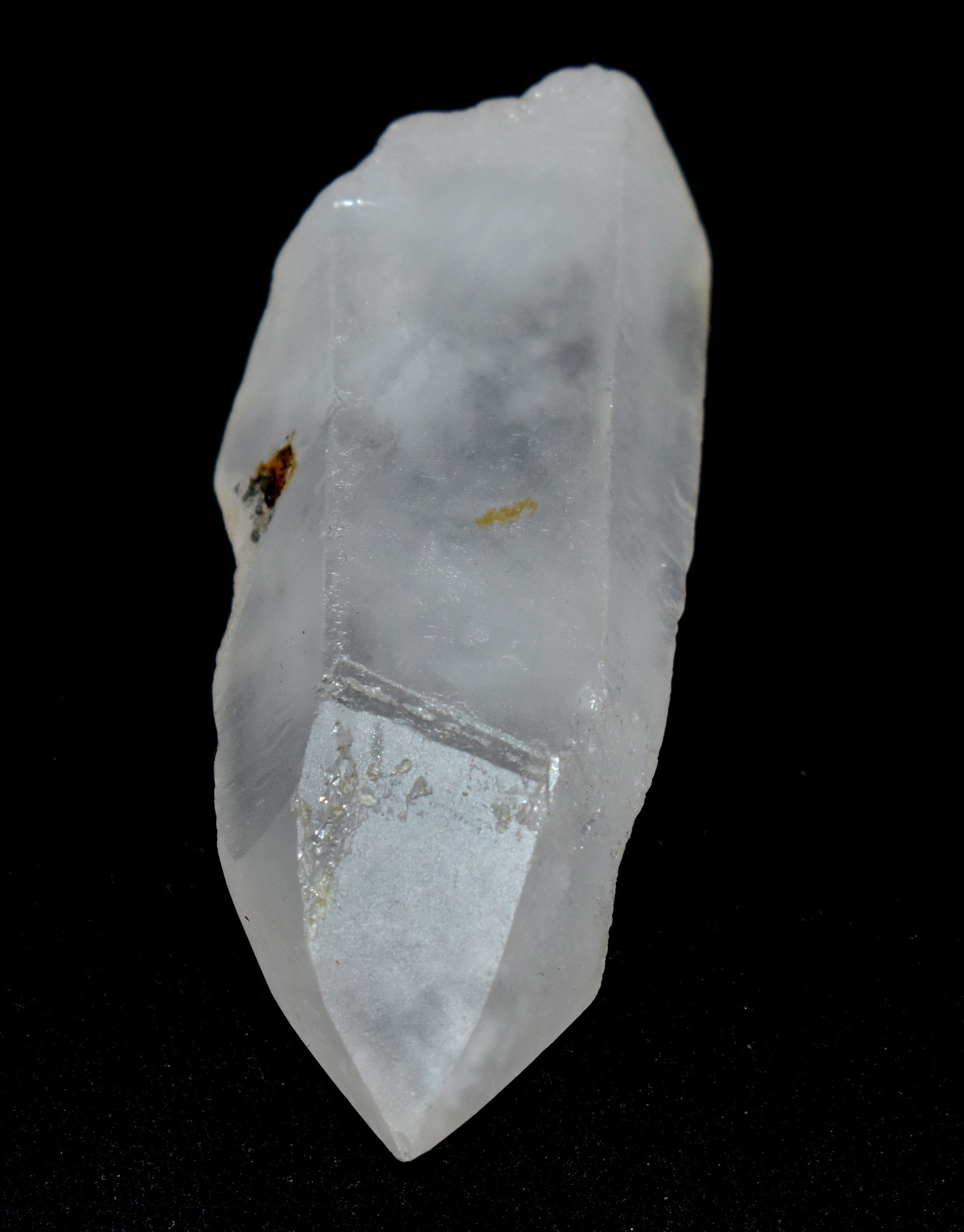 Unique Lemurian Quartz Crystal – Powerful Energy Amplifier for Transformation #LemurianQuartz #EnergyAmplifier #CrystalHealing #SpiritualGrowth #NaturalQuartz