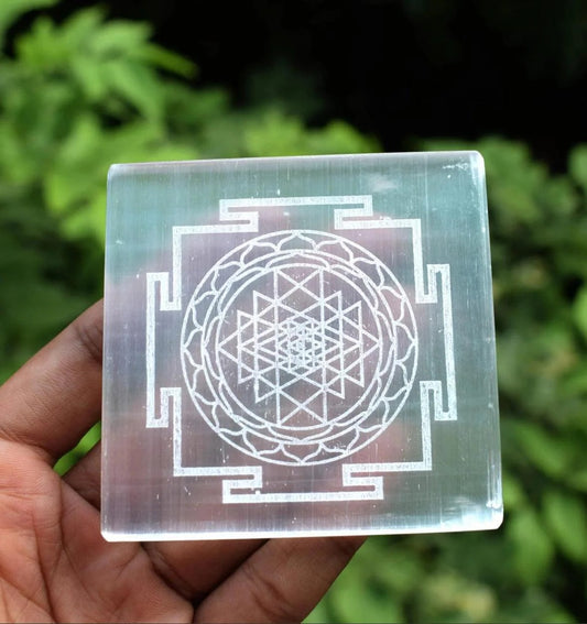 Shri Yantra selenite charging plate, Sacred Geometry, Selenite crystal grid