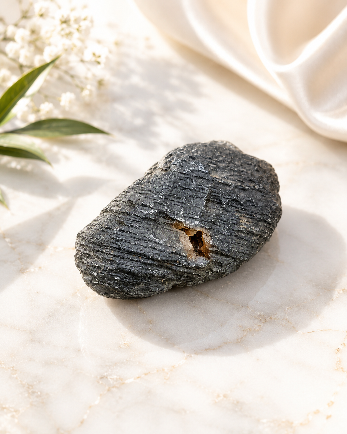 Original Chintamani Stone – Rare Spiritual Gem for Prosperity, Wisdom & Positive Energy 32 Gram