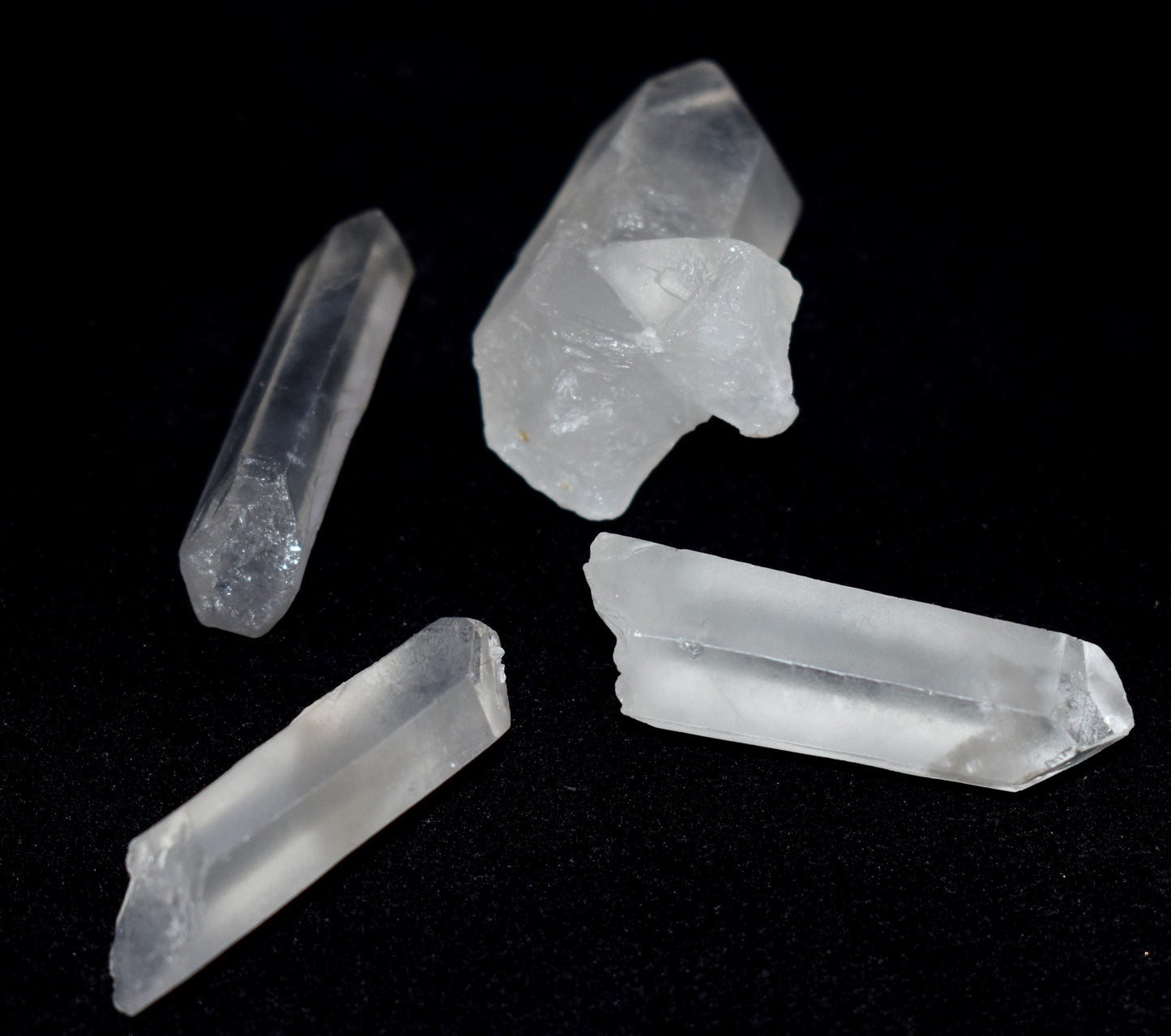 Phantom, Natural White Phantom In Quartz Tower, High Clarity Crystal, 30,000 Ct, Mix Shape And Mix Size, Healing Crystal, Mediation Crystal,