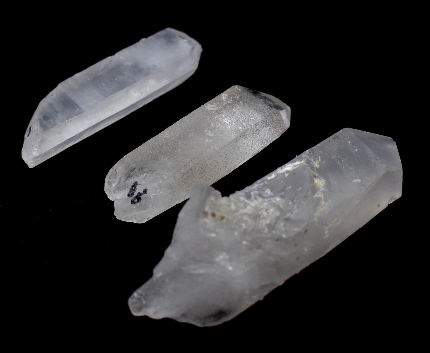 Rare & 100% Natural Lemurian Quartz Crystal Family Cluster Brazil, Weight- 2.00 Kg, Mix Size And Mix Shape, Healing Crystal, Gift For Her,