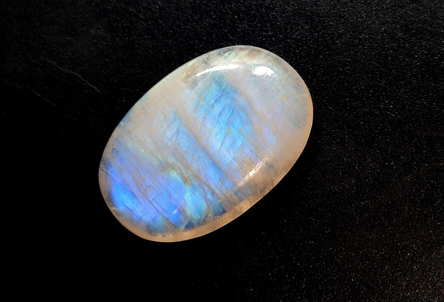 Moonstone, Natural Rainbow Moonstone, Oval Blue Flashy Loose Gemstone, 15.65 Carat, Size-16x22.5x5mm, Gift For Her,