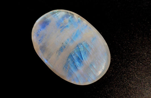 Moonstone, Natural Rainbow Moonstone, Oval Blue Flashy Loose Gemstone, 15.65 Carat, Size-16x22.5x5mm, Gift For Her,