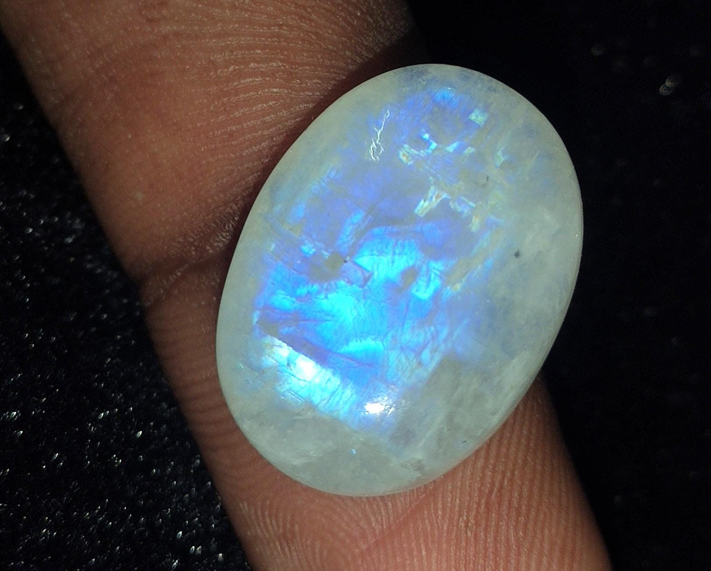 Moonstone, Natural Rainbow Moonstone, Oval Blue Flashy Loose Gemstone, 13.90 Carat, Size-14x20x5mm, Gift For Her, Pc-1