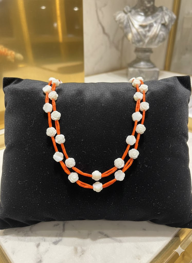 Pearl Shell Carving Necklace – Handcrafted Natural Jewelry Online